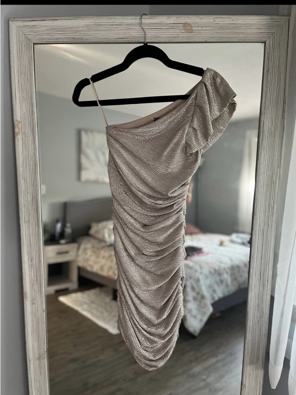 Express Metallic One-Shoulder Ruched Dress - Champagne Gold
